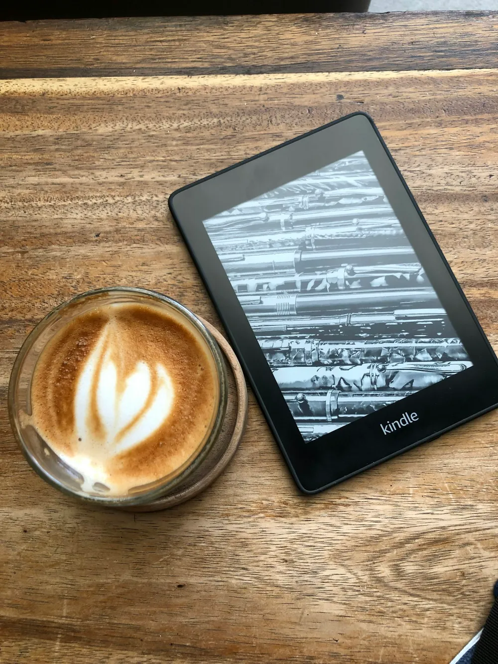 Photo of a similar item: Kindle Paperwhite 16GB, Black