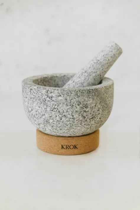 Photo of a similar item: ChefSofi Granite Mortar and Pestle, 2 Cup
