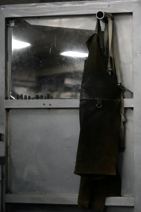 Photo of a similar item: Hudson Durable Goods Waxed Canvas Work Apron, Black