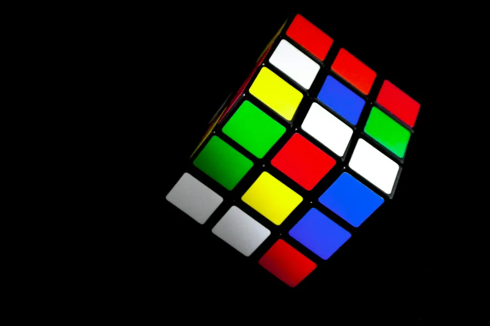 Photo of a similar item: Rubik's Cube 3x3, Original