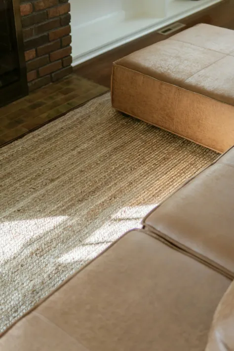 Photo of a similar item: nuLOOM Rigo Jute Flatweave Rug, 5 x 8 ft, Natural