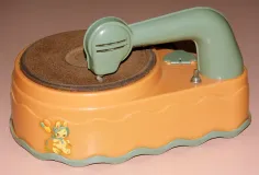 Photo of a similar item: MGA's Miniverse Real Music Record Player