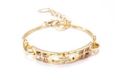 Photo of a similar item: PAVOI CZ Tennis Bracelet, 14K Gold-Plated