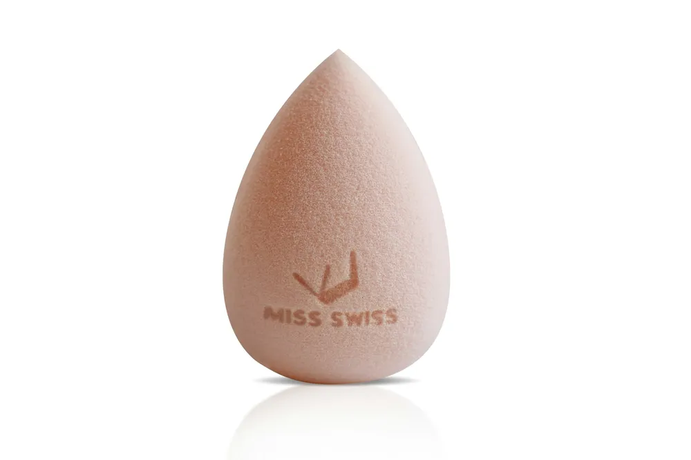 Photo of a similar item: Real Techniques Miracle Complexion Sponge