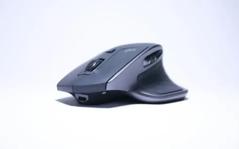 Photo of a similar item: Logitech MX Master 3S Wireless Mouse, Bluetooth Edition, Graphite