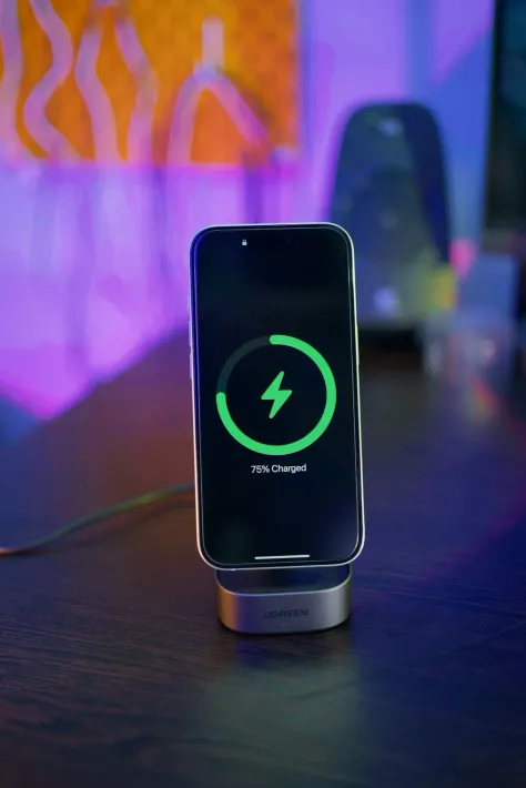 Photo of a similar item: Anker MagGo 3-in-1 Qi2 Charging Station, 15W