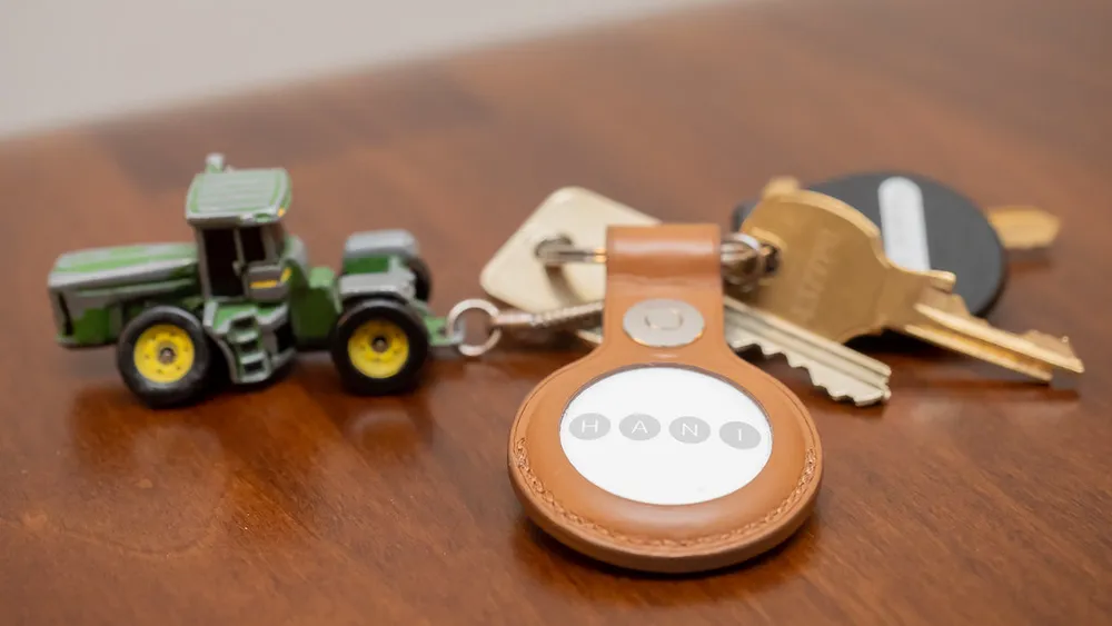 Photo of a similar item: Belkin AirTag Holder with Key Ring