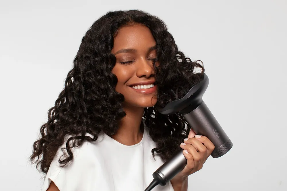 Photo of a similar item: Revlon One-Step Volumizer Hair Dryer Brush, 2.8 in Barrel