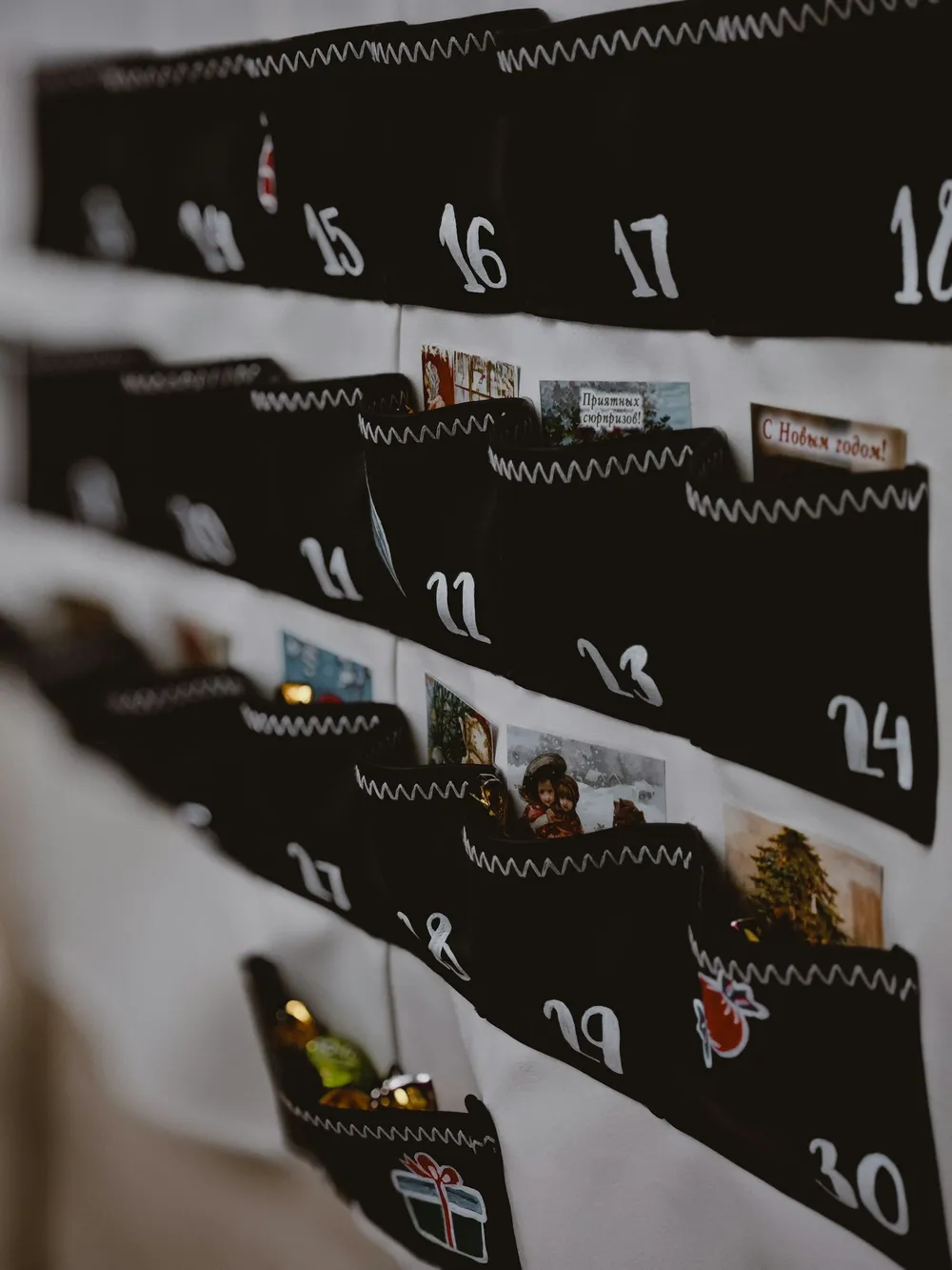 Photo of a similar item: Watersay Felt Advent Calendar Wall Hanging, 24 Pockets