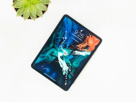 Photo of a similar item: Apple iPad 11-inch (A16), 128GB, Wi-Fi, Silver
