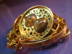Photo of a similar item: Kendra Scott Elisa Pendant Necklace, Gold, Rose Quartz