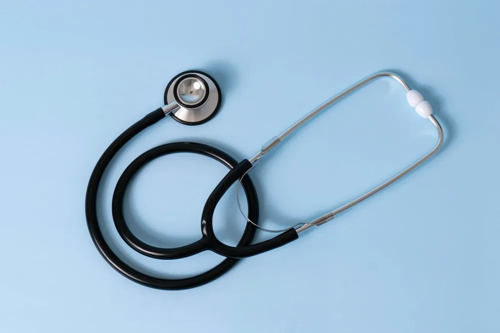 Photo of a similar item: 3M Littmann Classic III Monitoring Stethoscope, Black