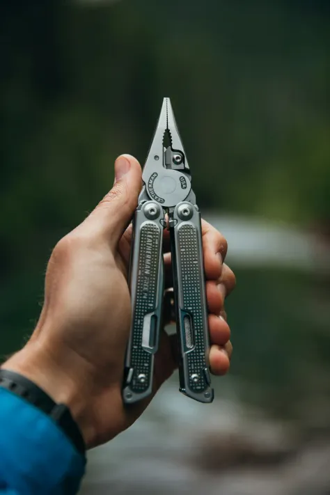 Photo of a similar item: Leatherman Wave+ Multi-Tool, Stainless Steel