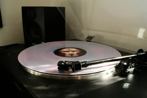 Photo of a similar item: Audio-Technica AT-LP60X Automatic Turntable, Black