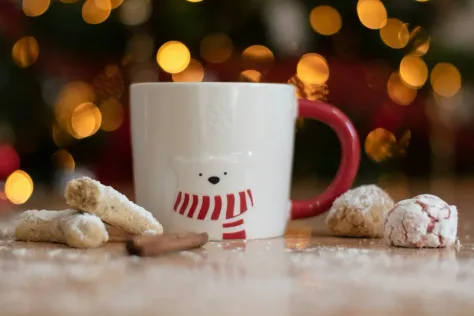 Photo of a similar item: Sawysine Christmas Coffee Mugs, Set of 6