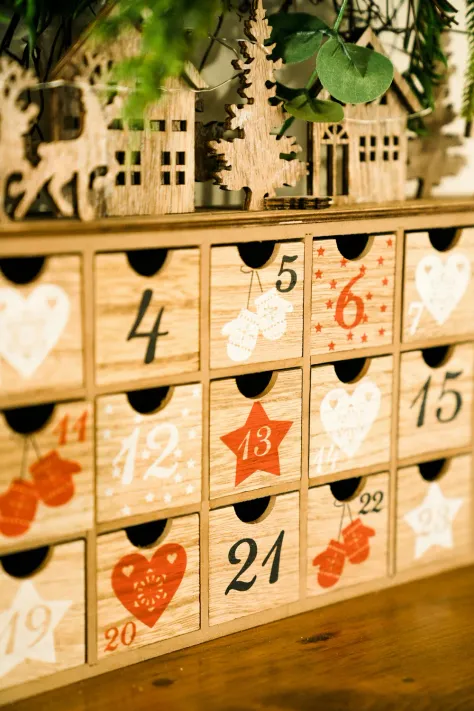 Photo of a similar item: Sunlit Unfinished Wooden Advent Calendar House, 24 Drawers